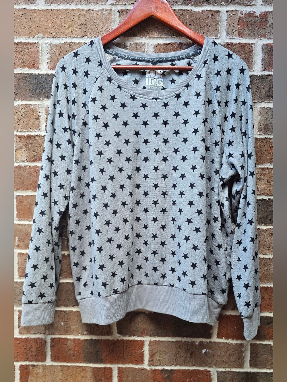 MUK LUKS Gray Black Star Print Lightweight Pullover Sweater XL